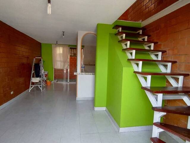 #21 - Casa para Venta en Ecatepec de Morelos - MC