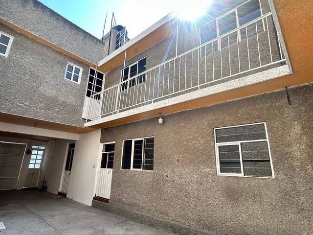 #42 - Casa para Venta en Ecatepec de Morelos - MC