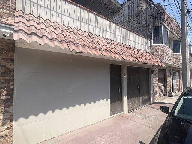 Casa para Venta en Ecatepec de Morelos - 2