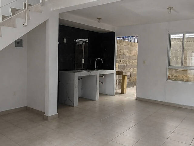 #81 - Casa para Venta en Tecámac - MC - 2